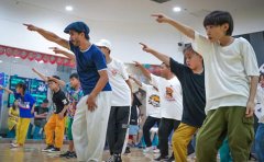 南京嘻哈帮街舞收费多少钱一个月？
